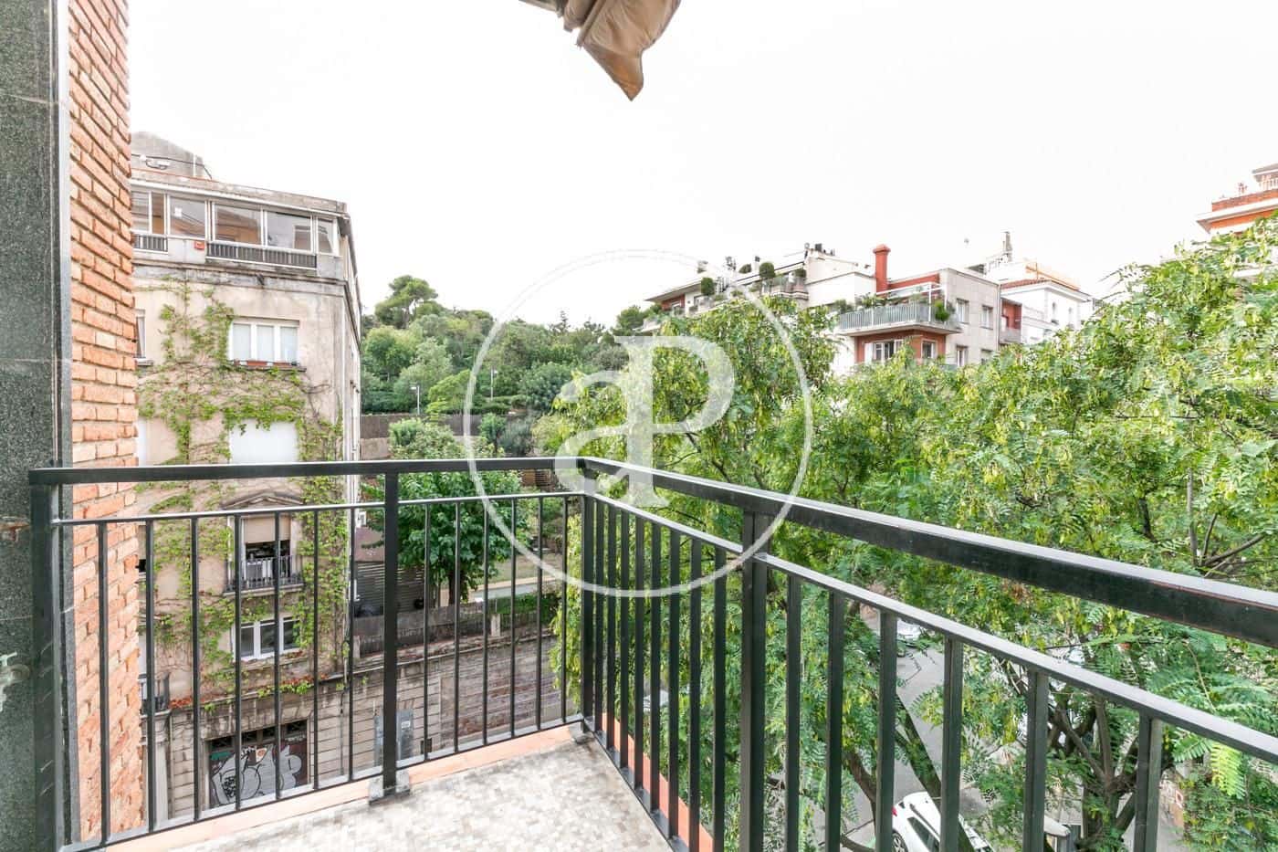 4 bedroom Apartment for rent in Barcelona city with garage - € 2,969 (Ref: 9954231)