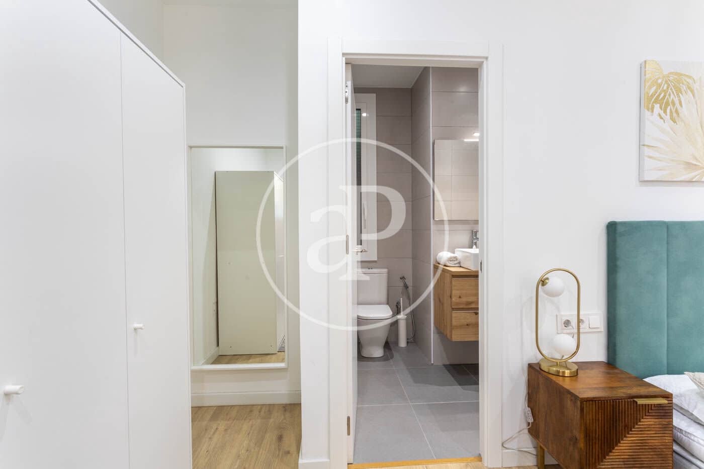 2 bedroom Apartment for rent in Barcelona city - € 2,400 (Ref: 9957965)