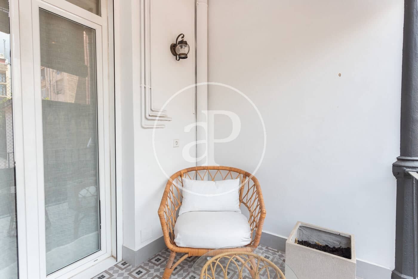 2 soveværelse Lejlighed til leje i Barcelona by - € 2.850 (Ref: 9957966)