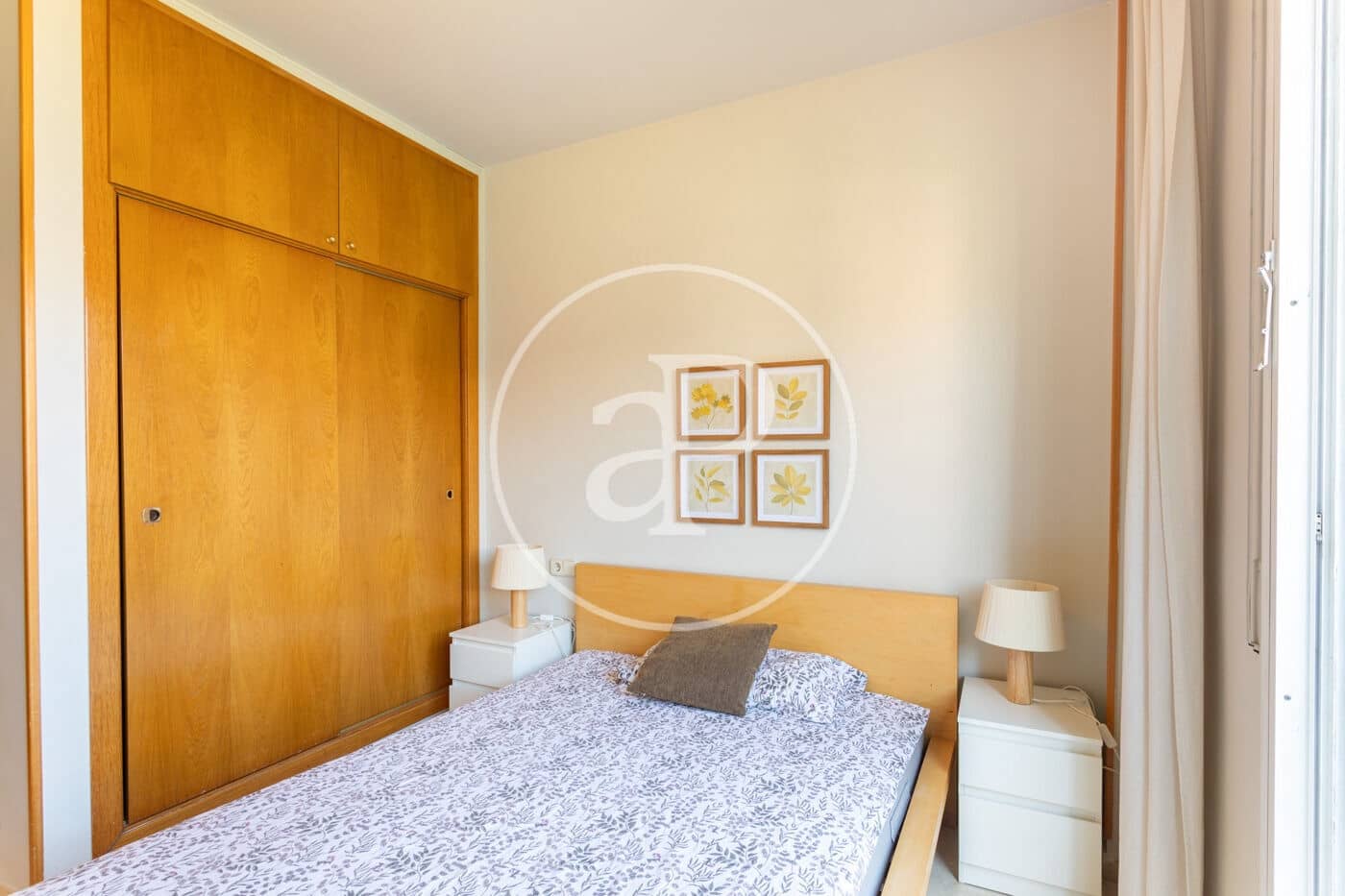 2 slaapkamer Appartement te huur in Barcelona stad - € 1.600 (Ref: 9957967)