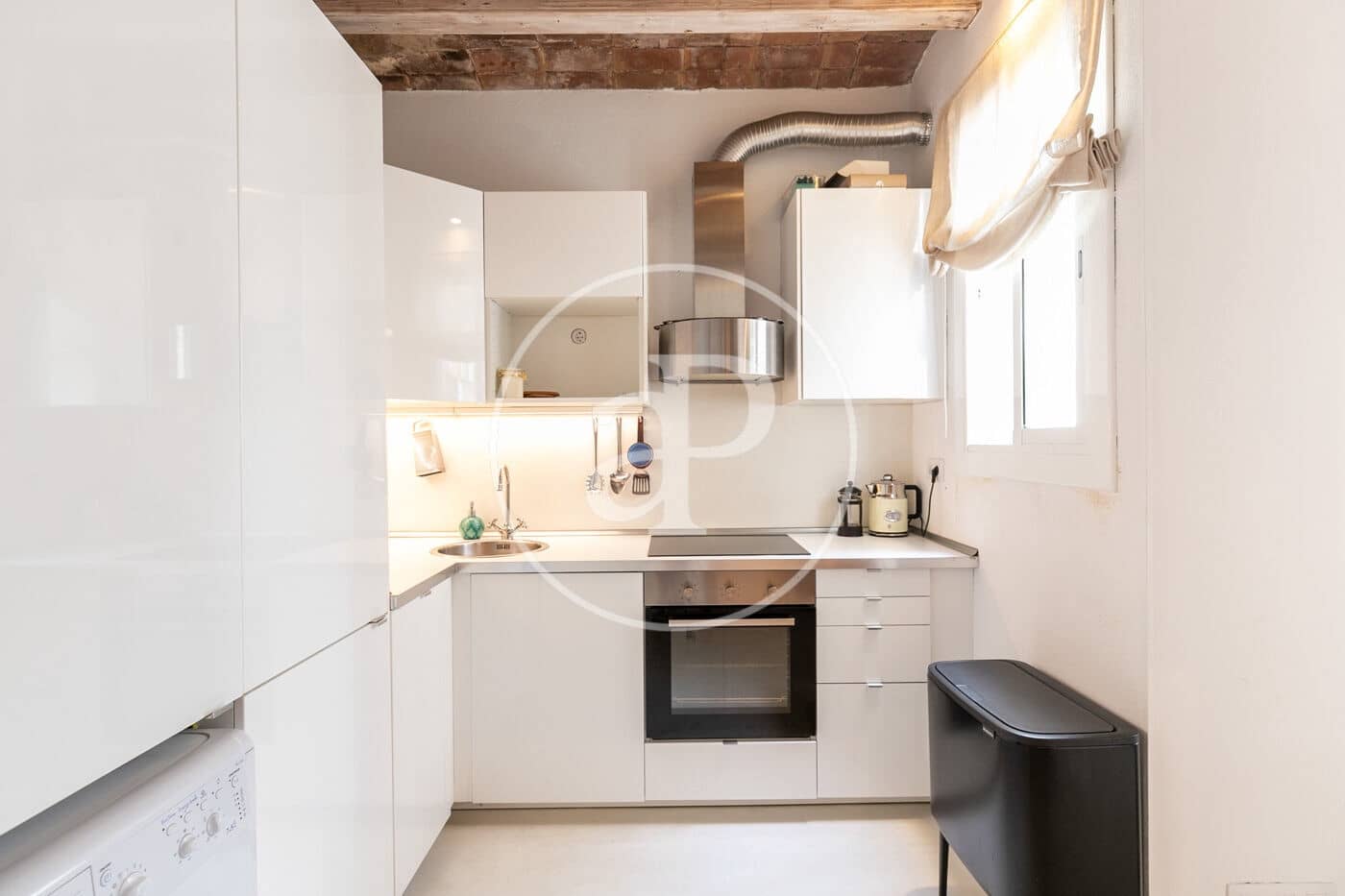 2 soveværelse Lejlighed til leje i Barcelona by - € 2.500 (Ref: 9957968)