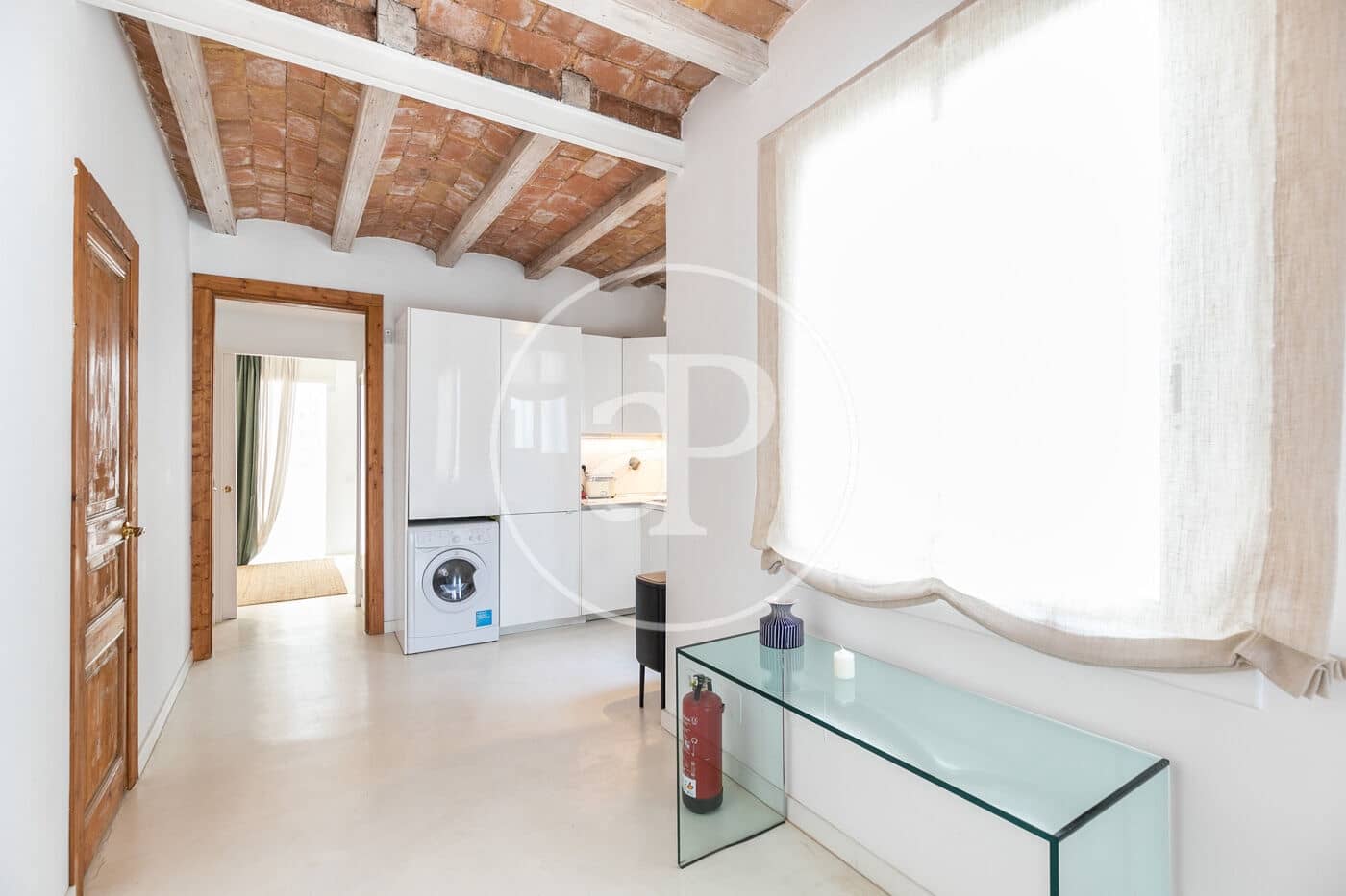 2 soveværelse Lejlighed til leje i Barcelona by - € 2.500 (Ref: 9957968)