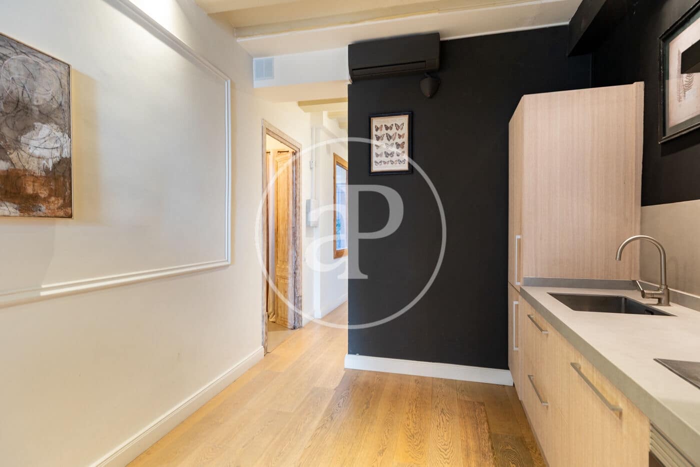 1 bedroom Apartment for sale in Barcelona city - € 350,000 (Ref: 9957969)