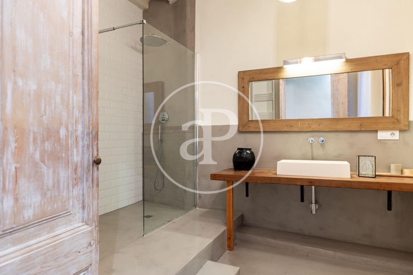 1 bedroom Apartment for sale in Barcelona city - € 350,000 (Ref: 9957969)