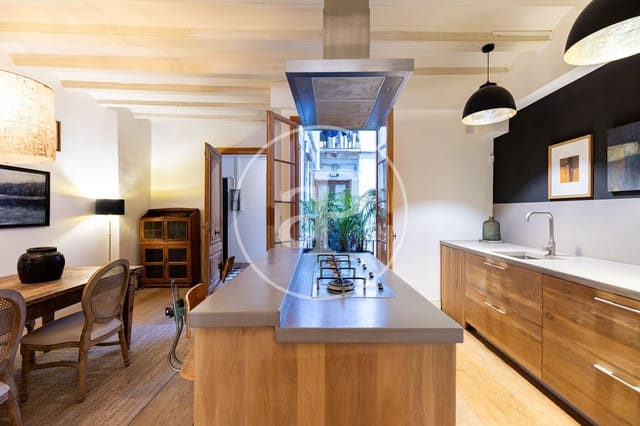 1 soveværelse Lejlighed til salg i El Barri Gòtic, Barcelona by - € 415.000 (Ref: 9957970)