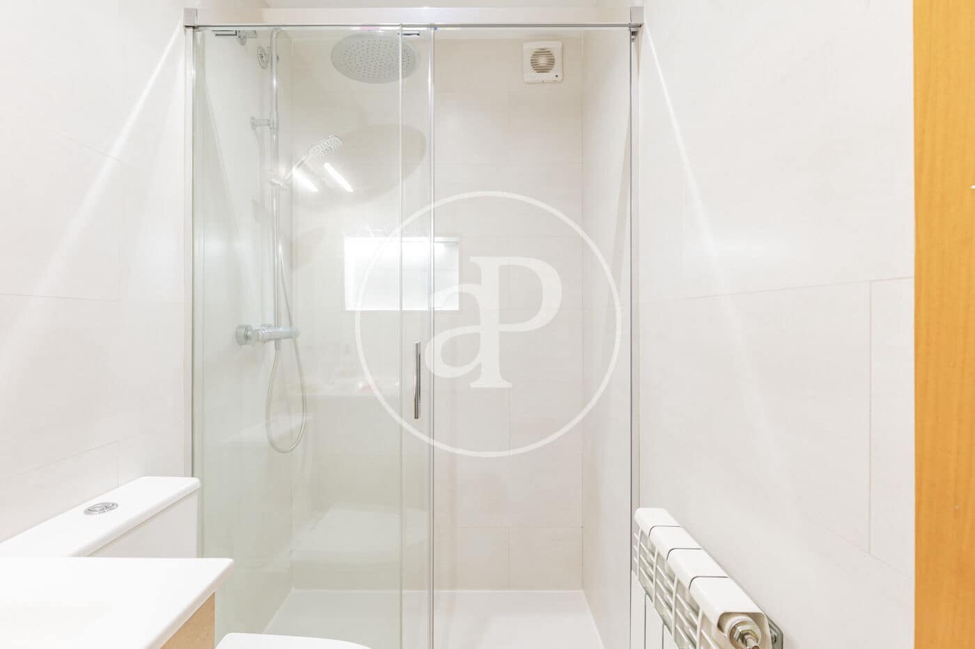 3 bedroom Apartment for sale in Cerdanyola del Valles - € 420,000 (Ref: 9959774)