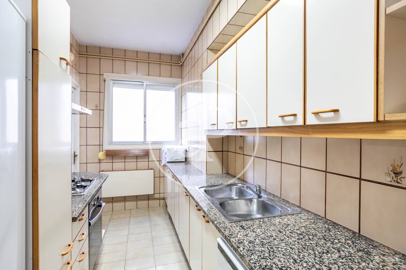 4 bedroom Apartment for rent in Barcelona city - € 2,228 (Ref: 9959775)