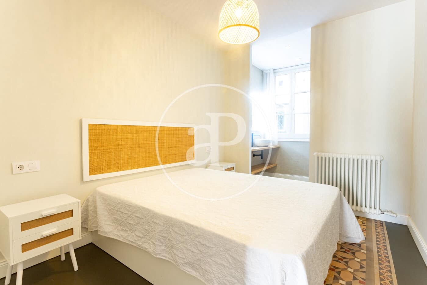 3 quarto Apartamento para arrendar em Barcelona cidade - 4 500 € (Ref: 9959776)