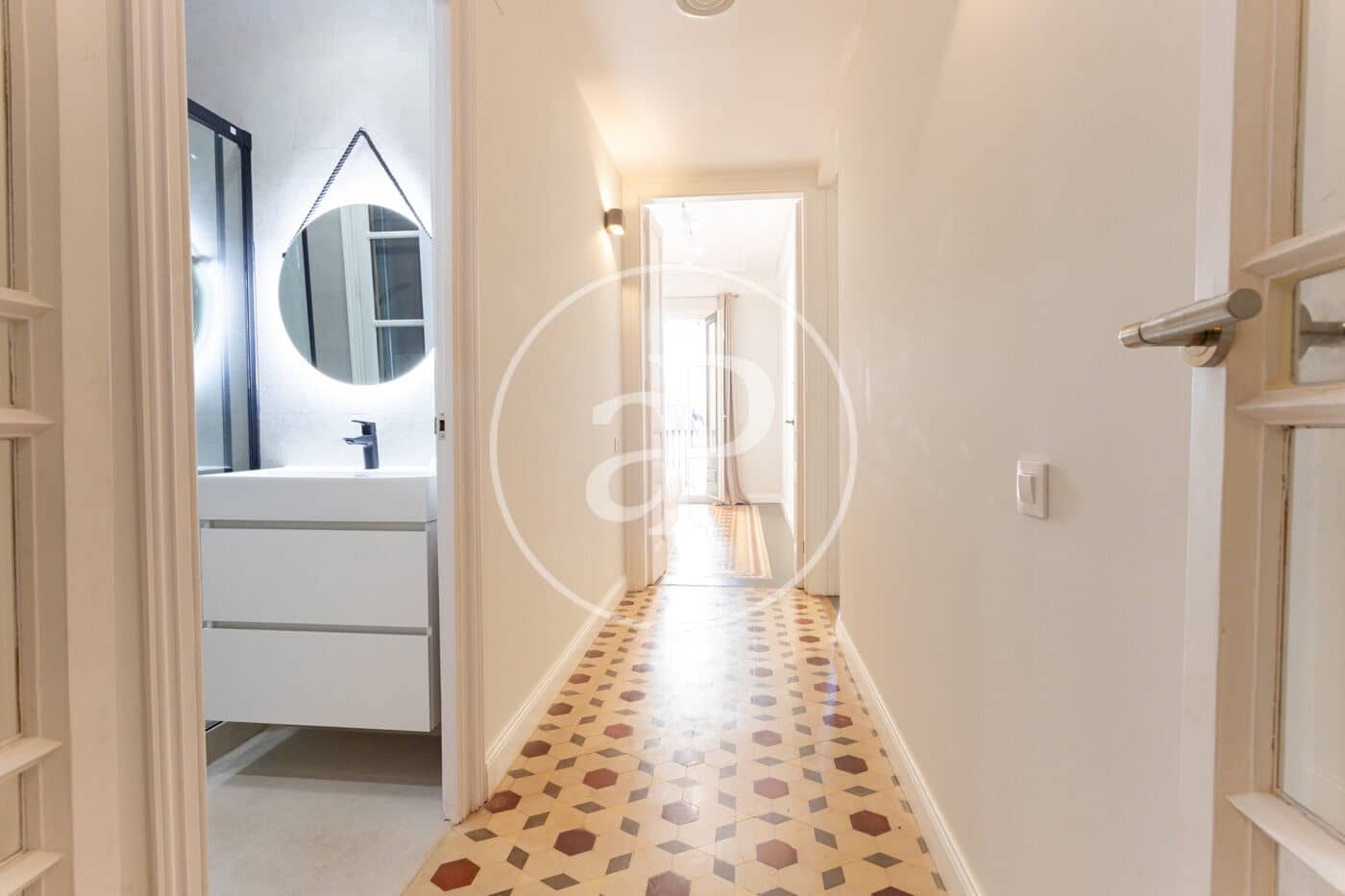3 quarto Apartamento para arrendar em Barcelona cidade - 4 500 € (Ref: 9959776)