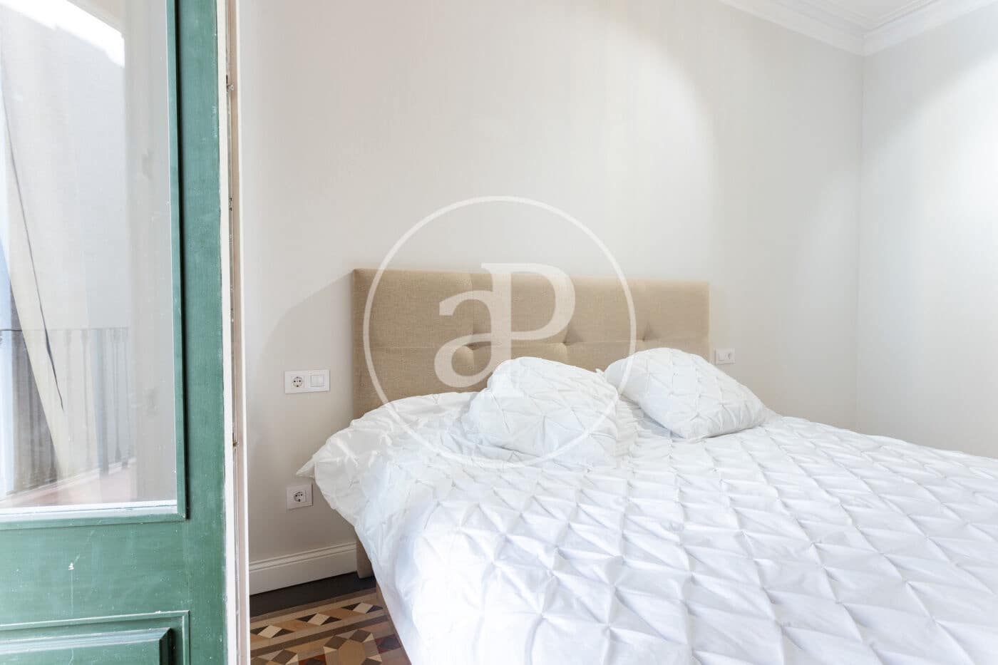 3 quarto Apartamento para arrendar em Barcelona cidade - 4 500 € (Ref: 9959776)