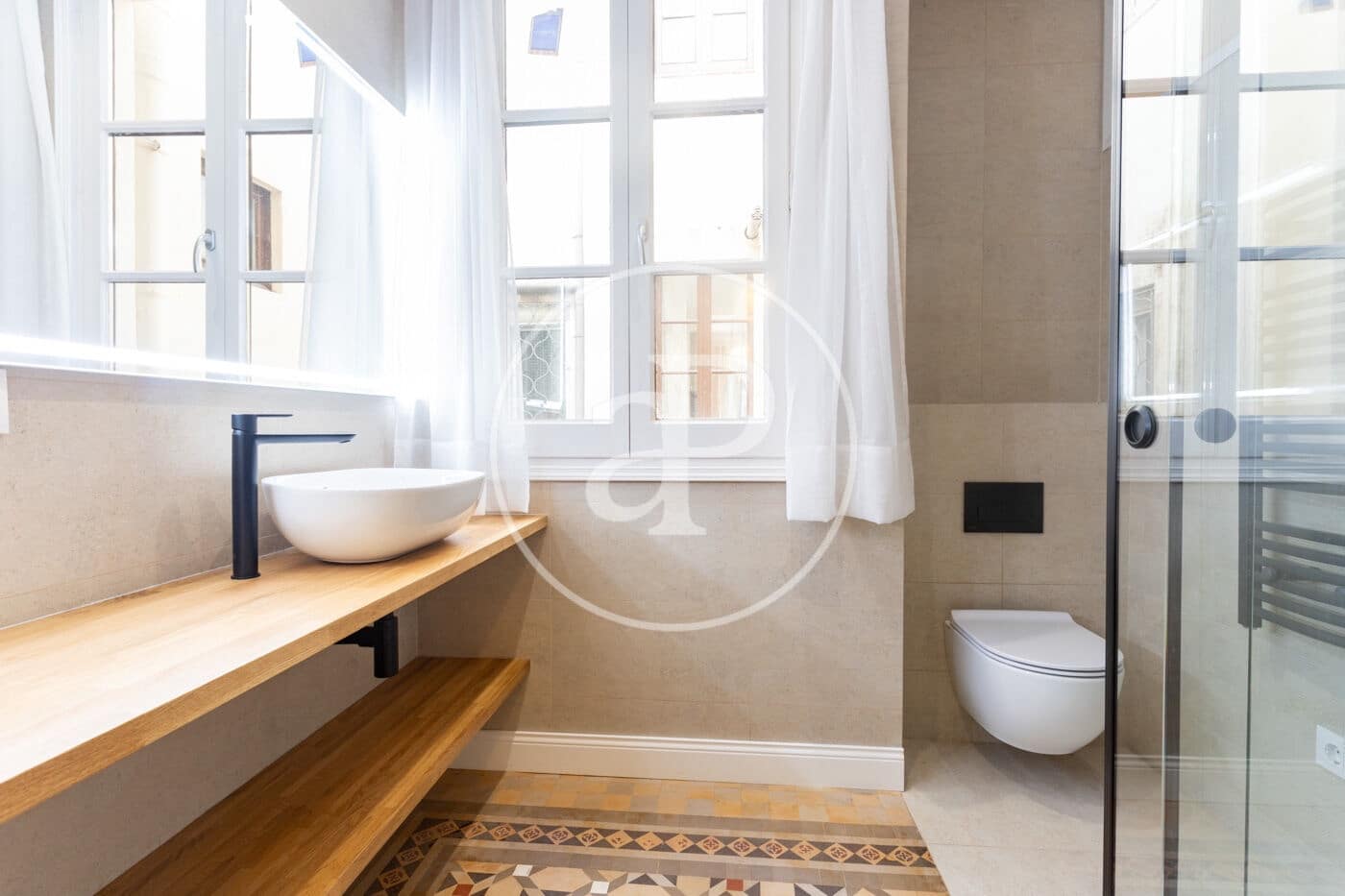 3 quarto Apartamento para arrendar em Barcelona cidade - 4 500 € (Ref: 9959776)