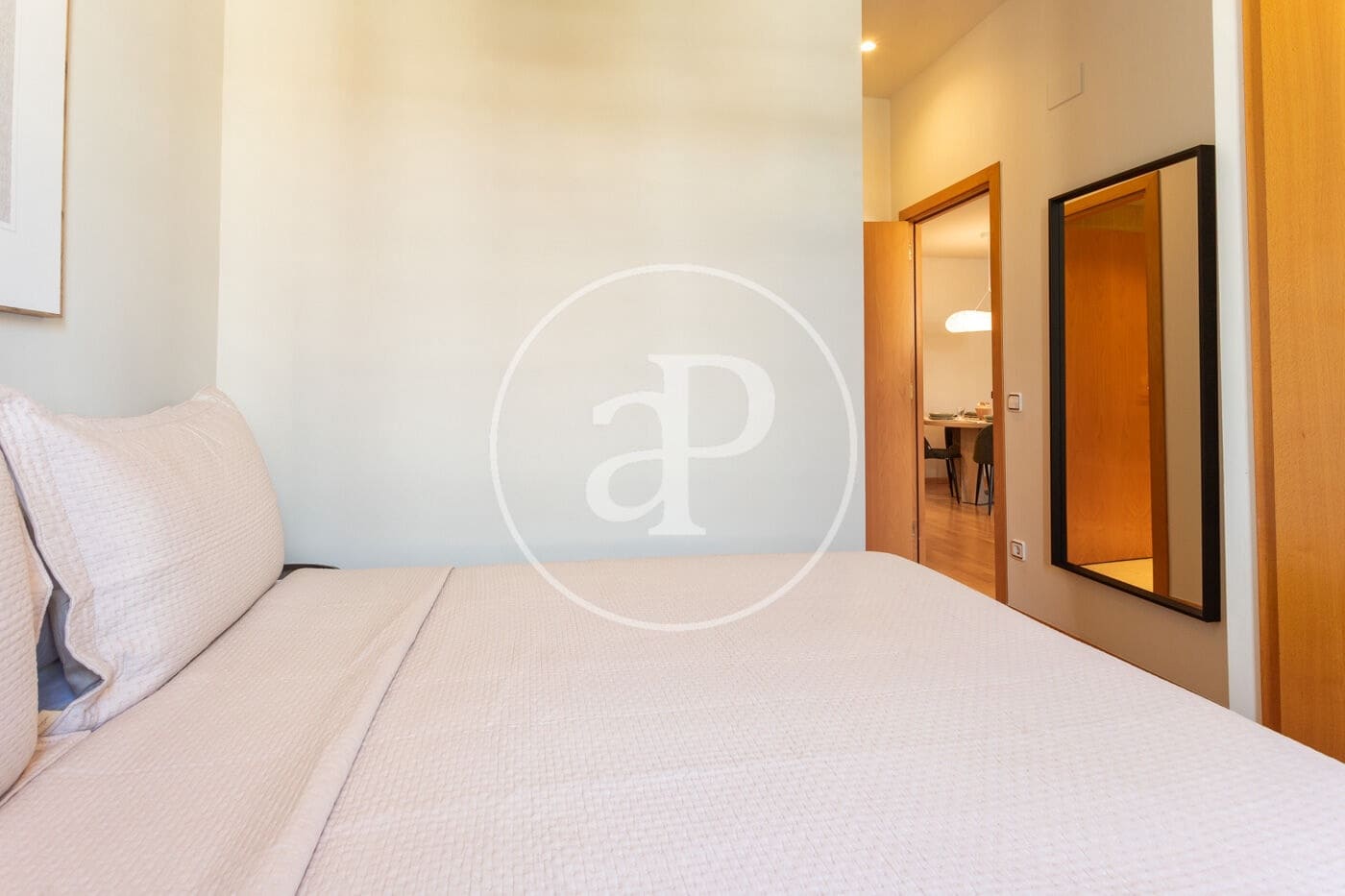 3 quarto Apartamento para arrendar em Barcelona cidade - 2 800 € (Ref: 9959777)