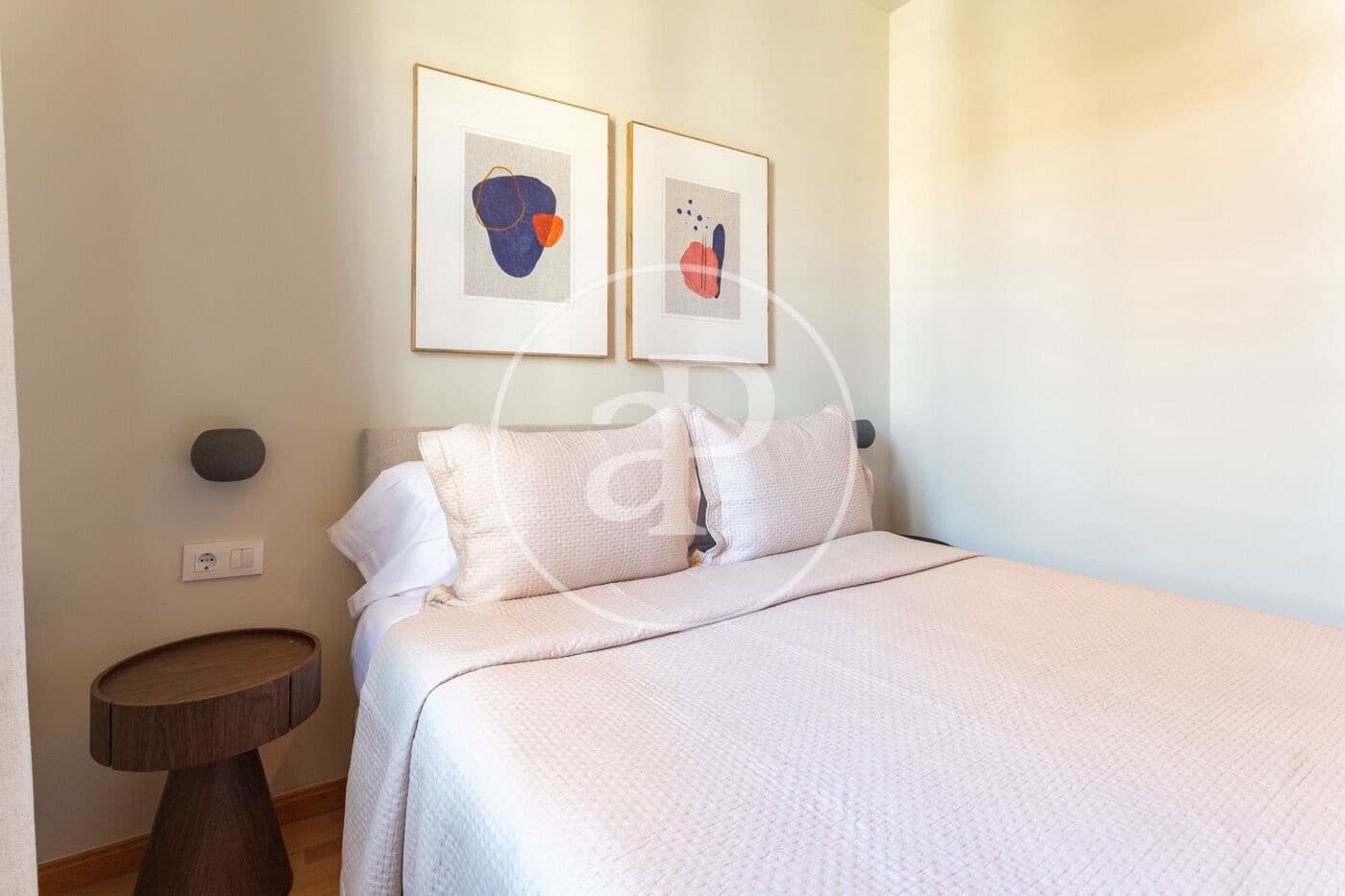 3 quarto Apartamento para arrendar em Barcelona cidade - 2 800 € (Ref: 9959777)