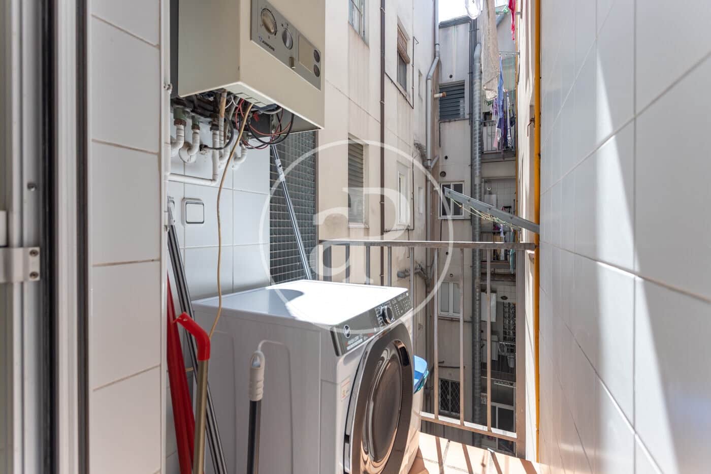 3 quarto Apartamento para arrendar em Barcelona cidade - 2 800 € (Ref: 9959777)