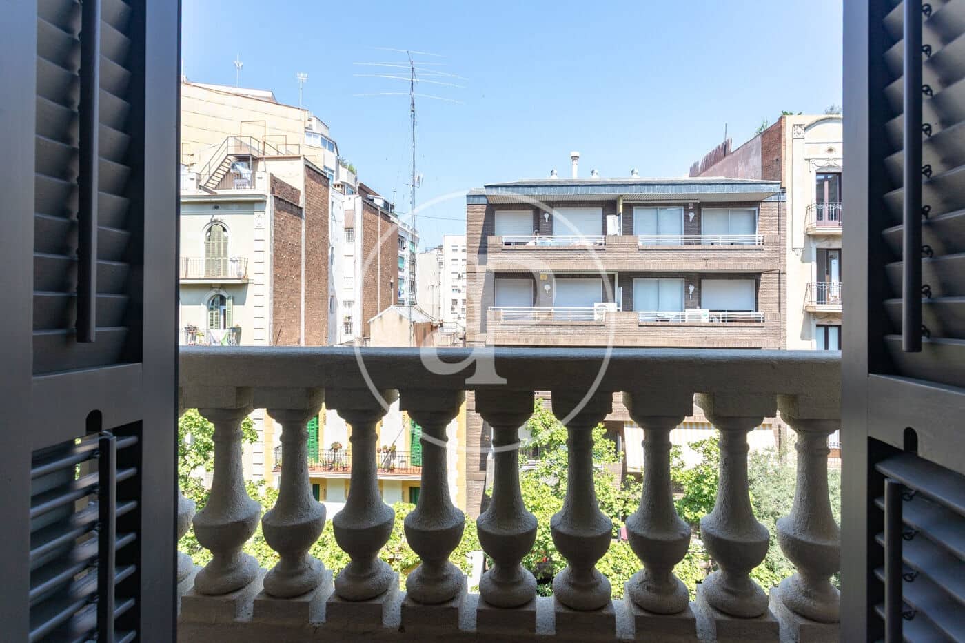 3 quarto Apartamento para arrendar em Barcelona cidade - 2 800 € (Ref: 9959777)
