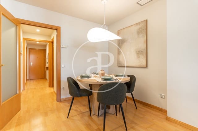 3 quarto Apartamento para arrendar em La Sagrada Família, Barcelona cidade - 2 800 € (Ref: 9959777)