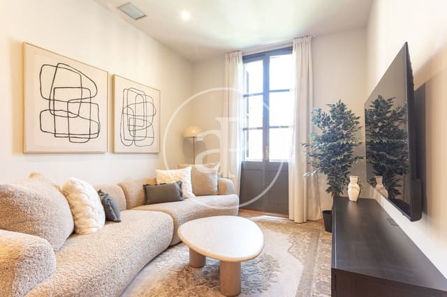 3 quarto Apartamento para arrendar em La Sagrada Família, Barcelona cidade - 2 800 € (Ref: 9959777)
