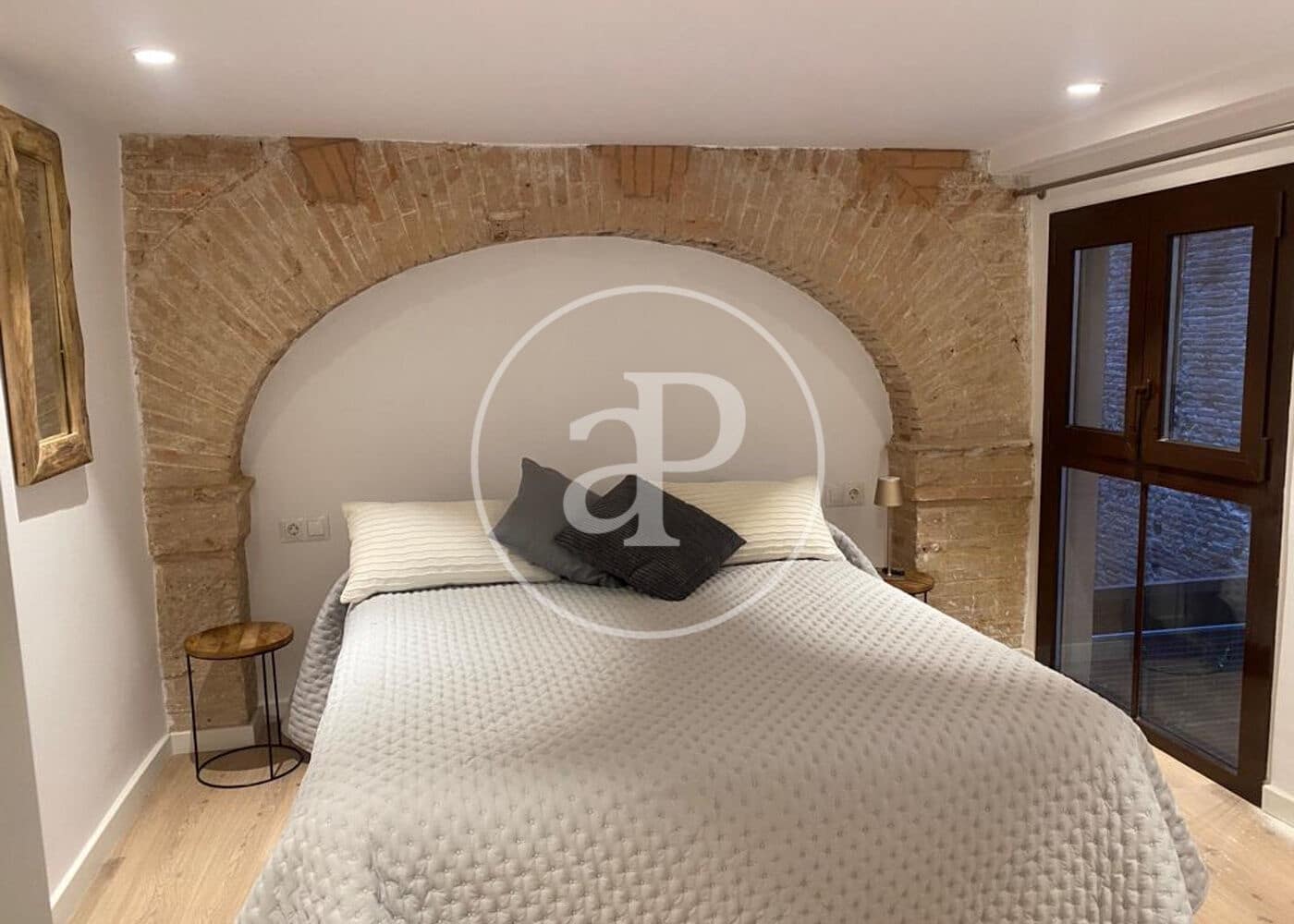 2 bedroom Apartment for sale in Barcelona city - € 410,000 (Ref: 9965269)