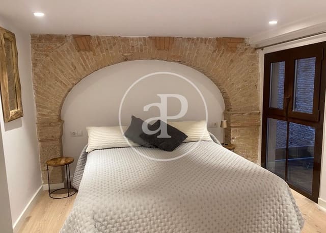 2 soveværelse Lejlighed til salg i El Barri Gòtic, Barcelona by - € 410.000 (Ref: 9965269)