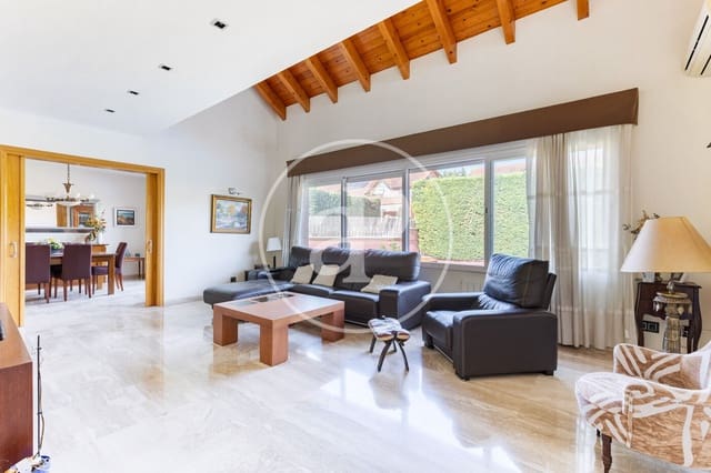 5 sovrum Villa till salu i Mira-Sol, Sant Cugat del Vallès med pool - 1 245 000 € (Ref: 9965270)