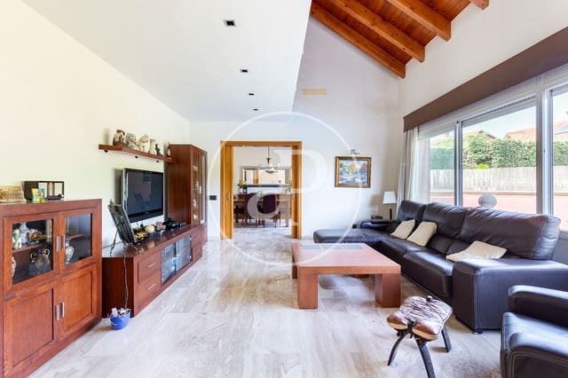 5 sovrum Villa till salu i Mira-Sol, Sant Cugat del Vallès med pool - 1 245 000 € (Ref: 9965270)