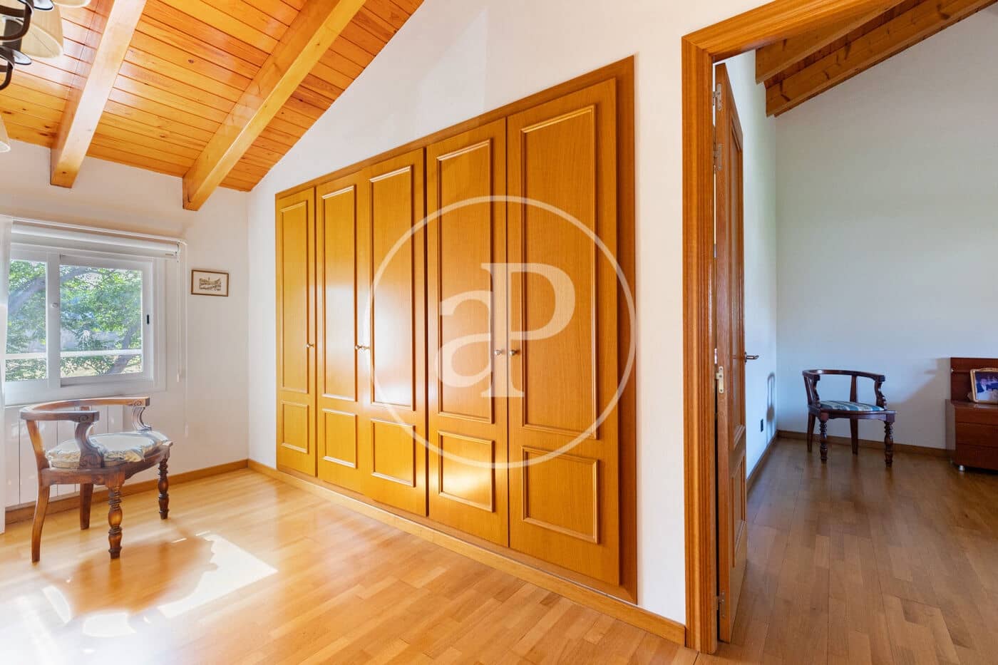 5 bedroom Villa for sale in Mira-Sol with pool - € 1,245,000 (Ref: 9965270)