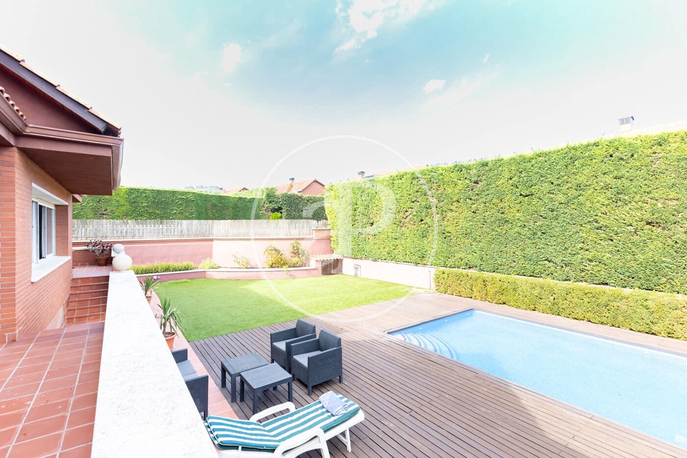 5 bedroom Villa for sale in Mira-Sol with pool - € 1,245,000 (Ref: 9965270)