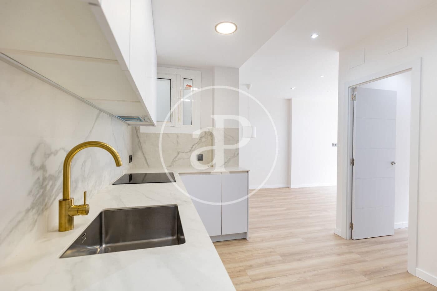 3 soverom Leilighet til salgs i Barcelona by - € 499 000 (Ref: 9966638)
