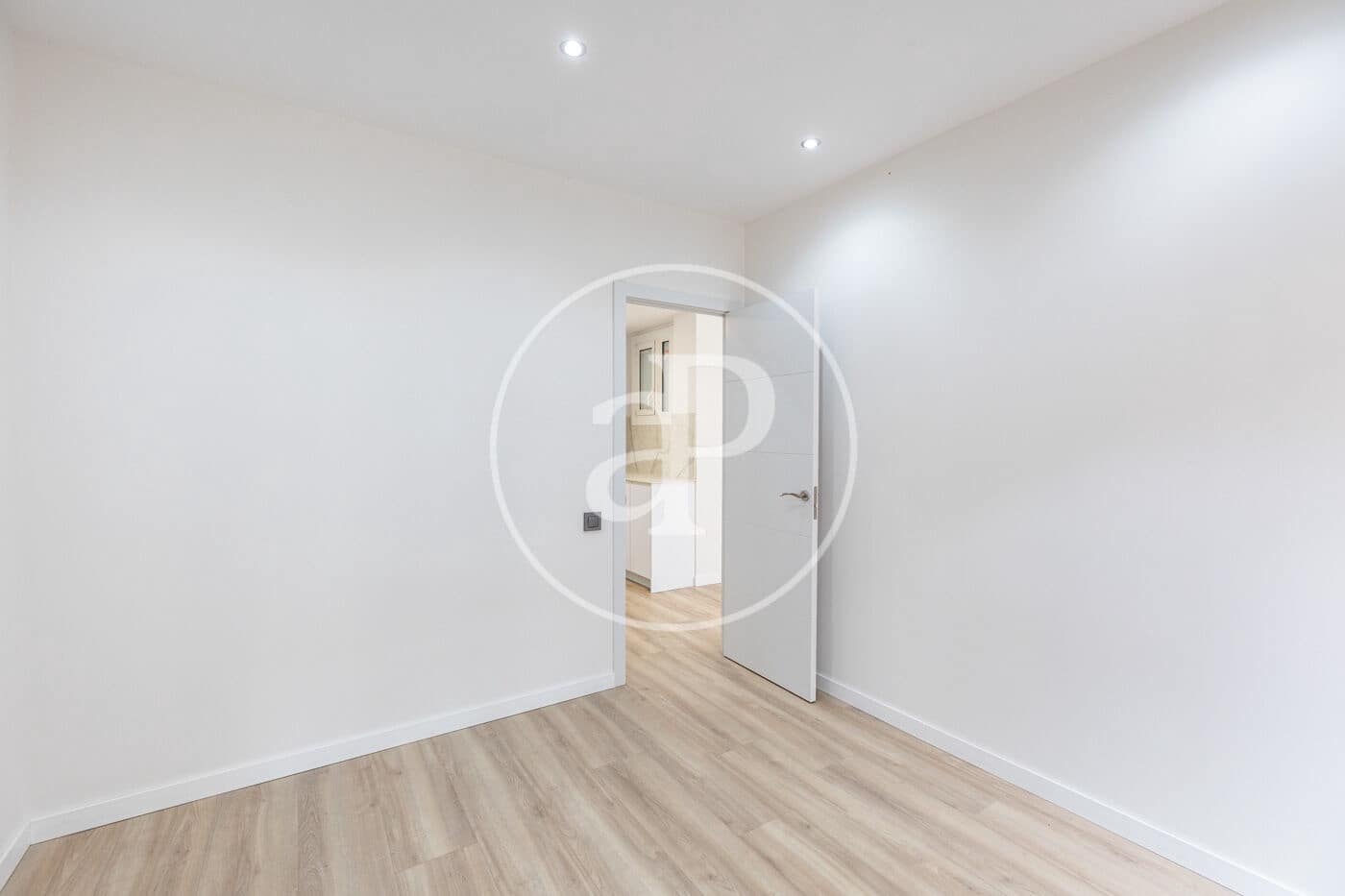3 soverom Leilighet til salgs i Barcelona by - € 499 000 (Ref: 9966638)