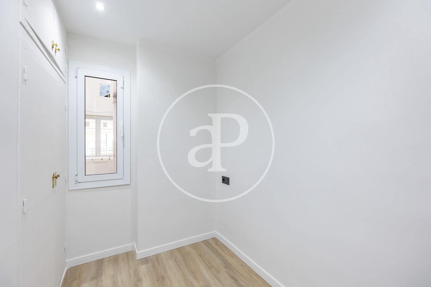 3 soverom Leilighet til salgs i Barcelona by - € 499 000 (Ref: 9966638)