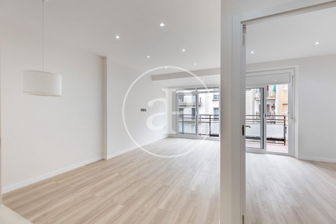 3 soverom Leilighet til salgs i Barcelona by - € 499 000 (Ref: 9966638)