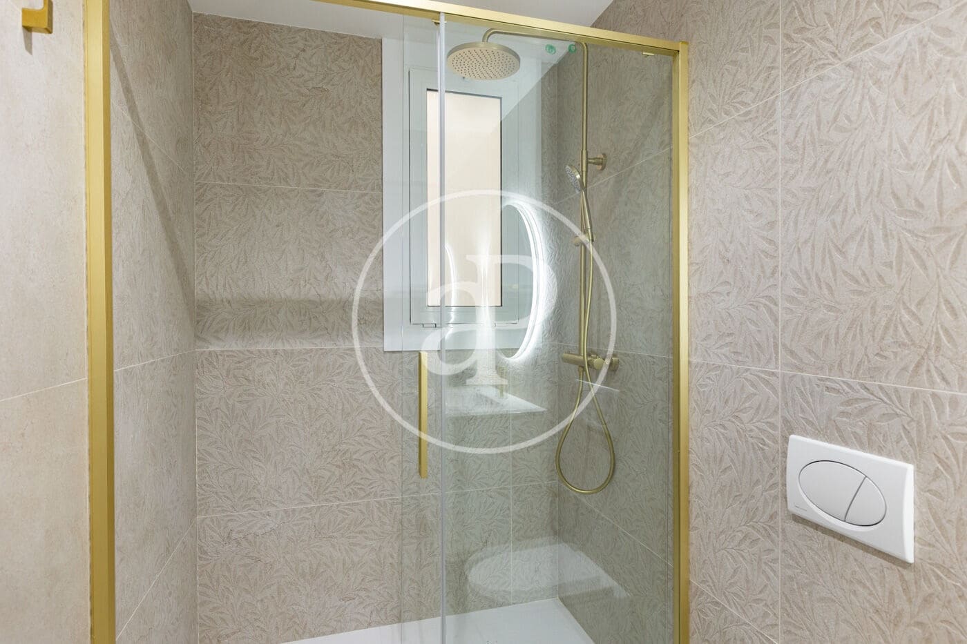 3 soverom Leilighet til salgs i Barcelona by - € 499 000 (Ref: 9966638)