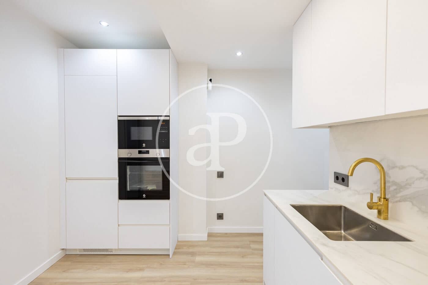 3 quarto Apartamento para venda em Barcelona cidade - 499 000 € (Ref: 9966638)