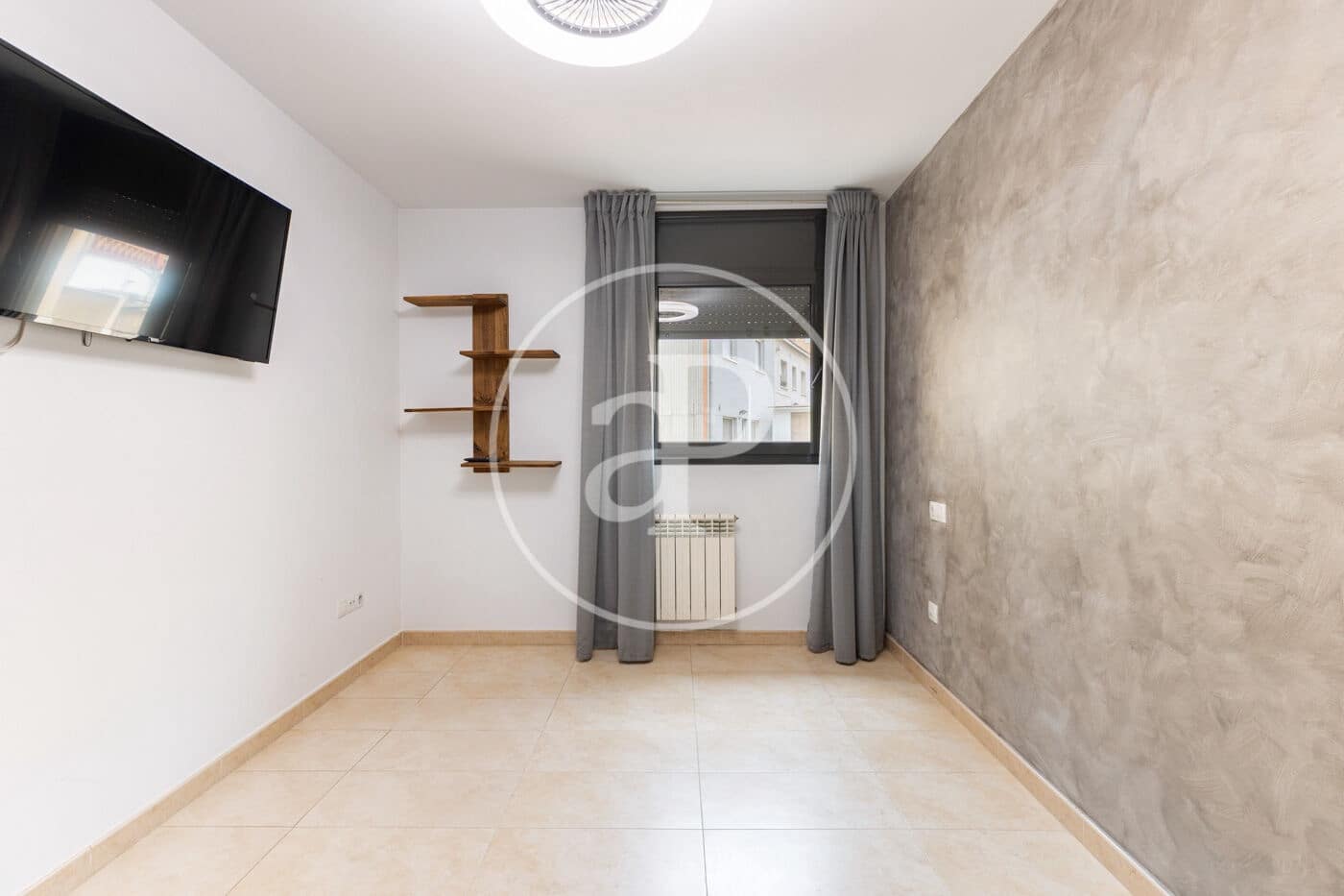 4 bedroom Apartment for sale in Cerdanyola del Valles - € 420,000 (Ref: 9966639)