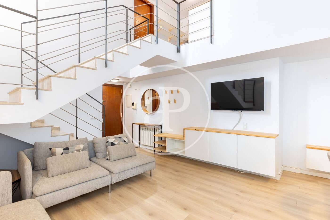 4 bedroom Apartment for sale in Cerdanyola del Valles - € 420,000 (Ref: 9966639)