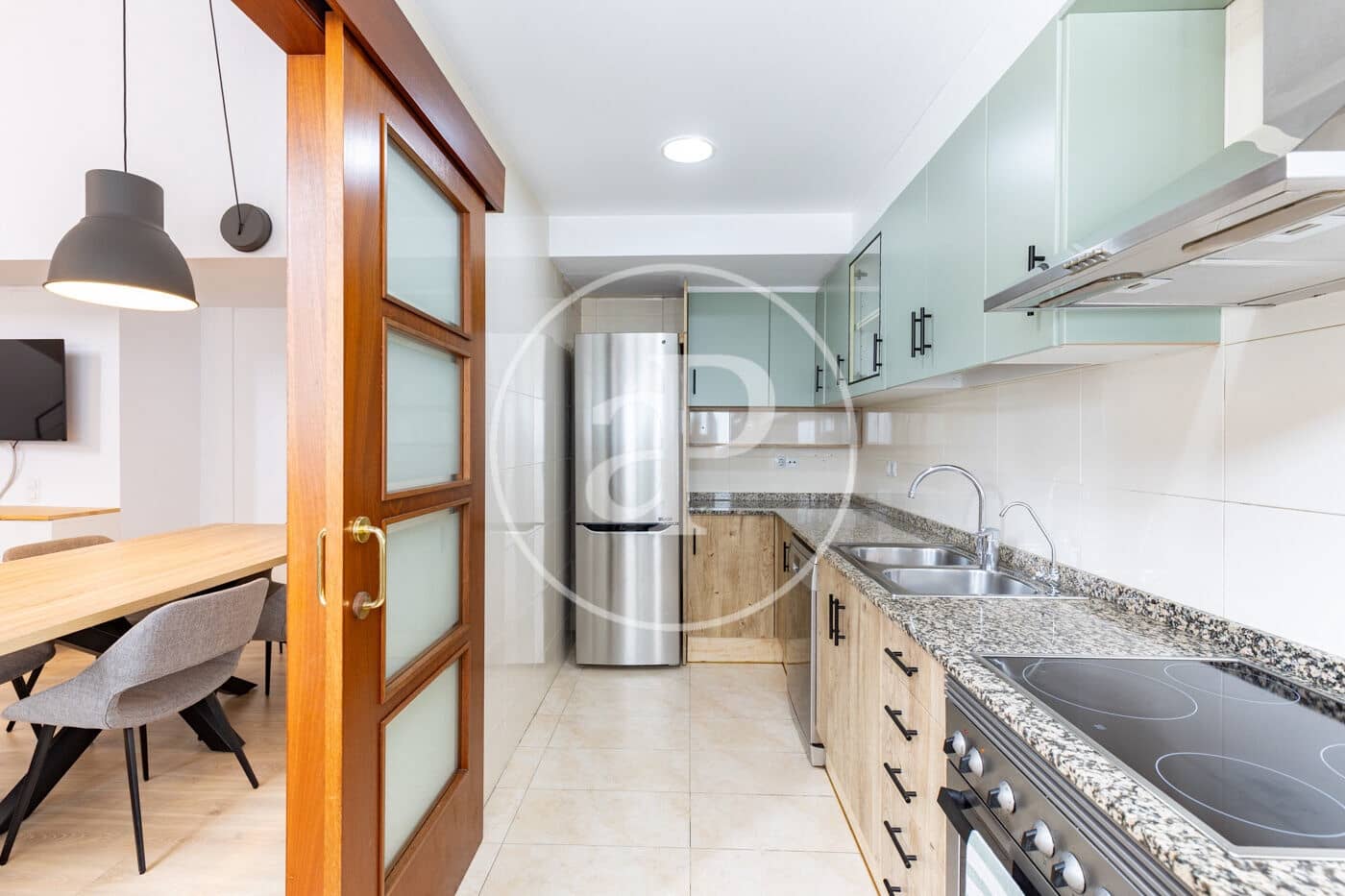 4 bedroom Apartment for sale in Cerdanyola del Valles - € 420,000 (Ref: 9966639)