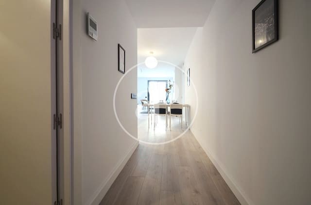 Apartment for sale in La Sagrada Família, Barcelona city with pool - € 650,000 (Ref: 9966640)