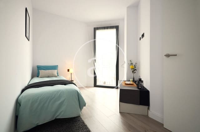 Apartment for sale in La Sagrada Família, Barcelona city with pool - € 575,000 (Ref: 9966643)