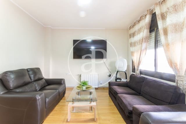 3 camera da letto Appartamento da affittare in La Nova Esquerra de L'Eixample, Barcelona città - 1.827 € (Rif: 9966646)