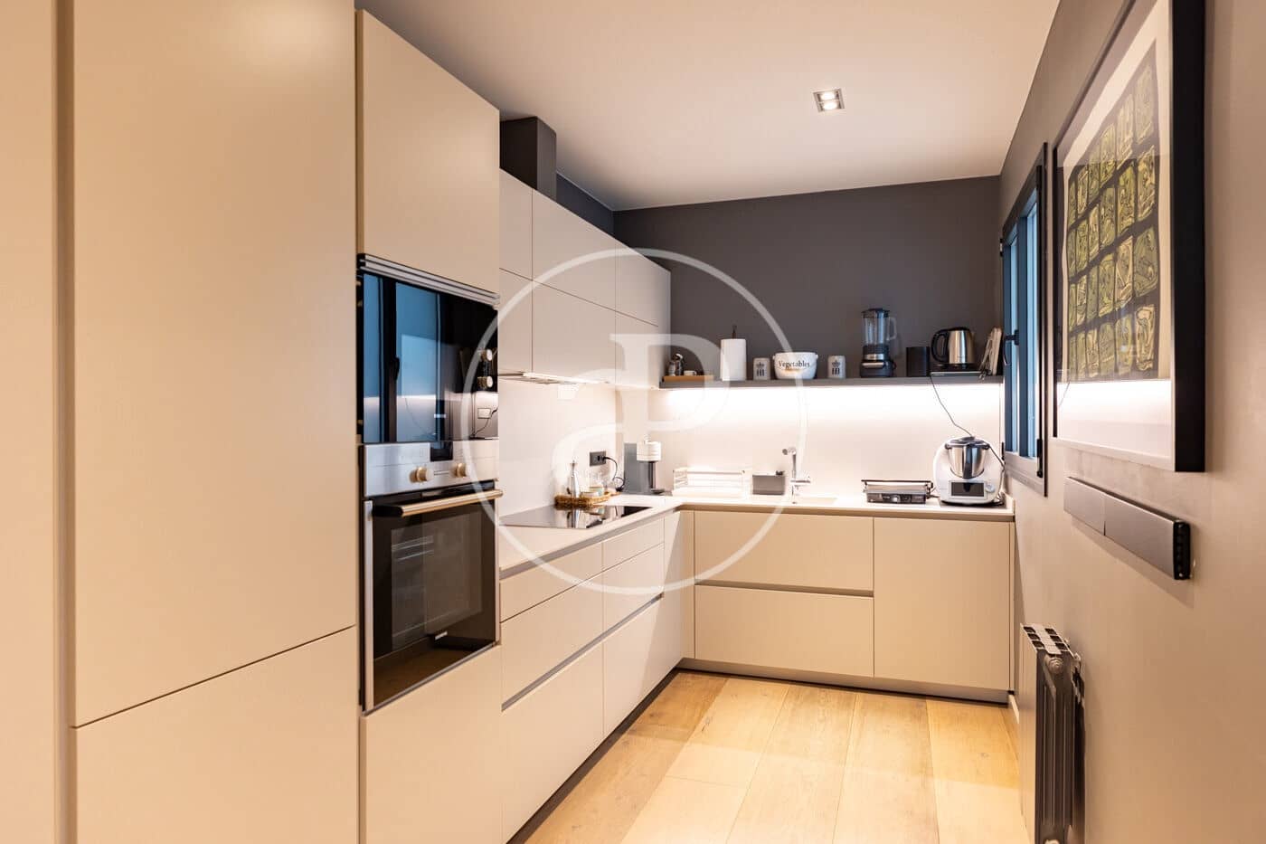 3 bedroom Apartment for sale in Barcelona city - € 1,215,000 (Ref: 9966647)
