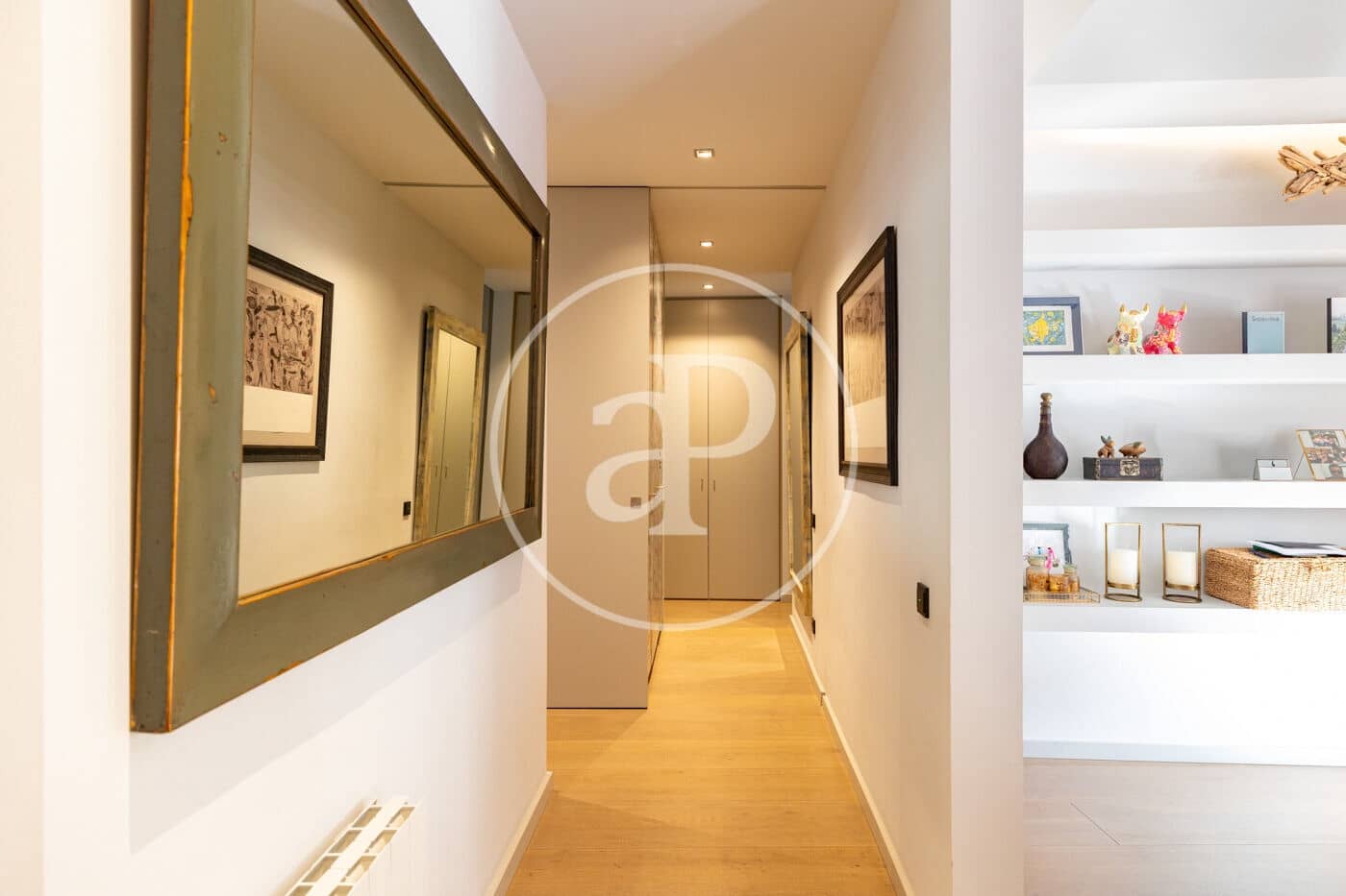 3 bedroom Apartment for sale in Barcelona city - € 1,215,000 (Ref: 9966647)