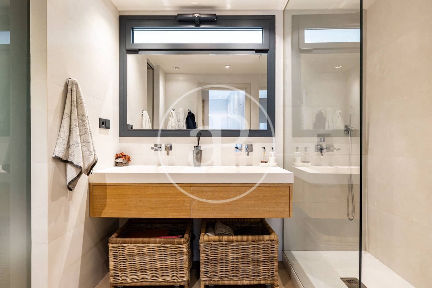 3 bedroom Apartment for sale in Barcelona city - € 1,215,000 (Ref: 9966647)