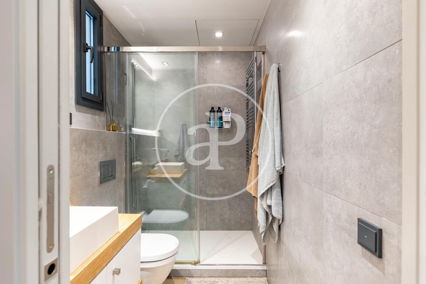 3 bedroom Apartment for sale in Barcelona city - € 1,215,000 (Ref: 9966647)