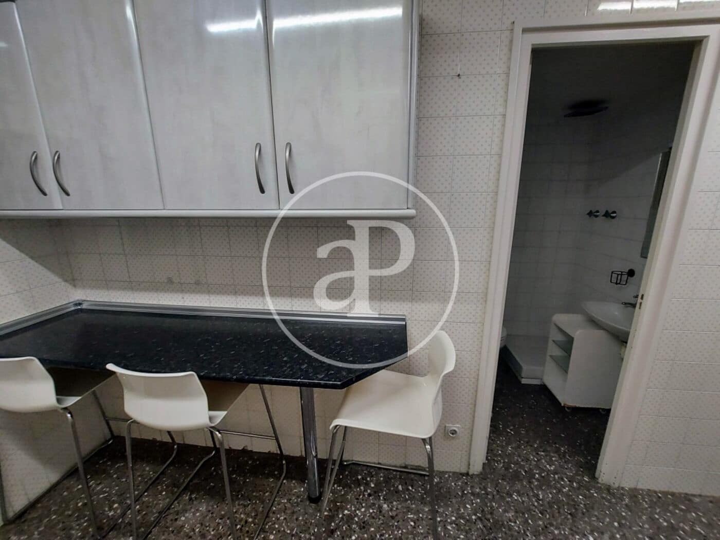 Apartamento de 4 habitaciones en Barcelona ciudad en venta - 720.000 € (Ref: 9970592)