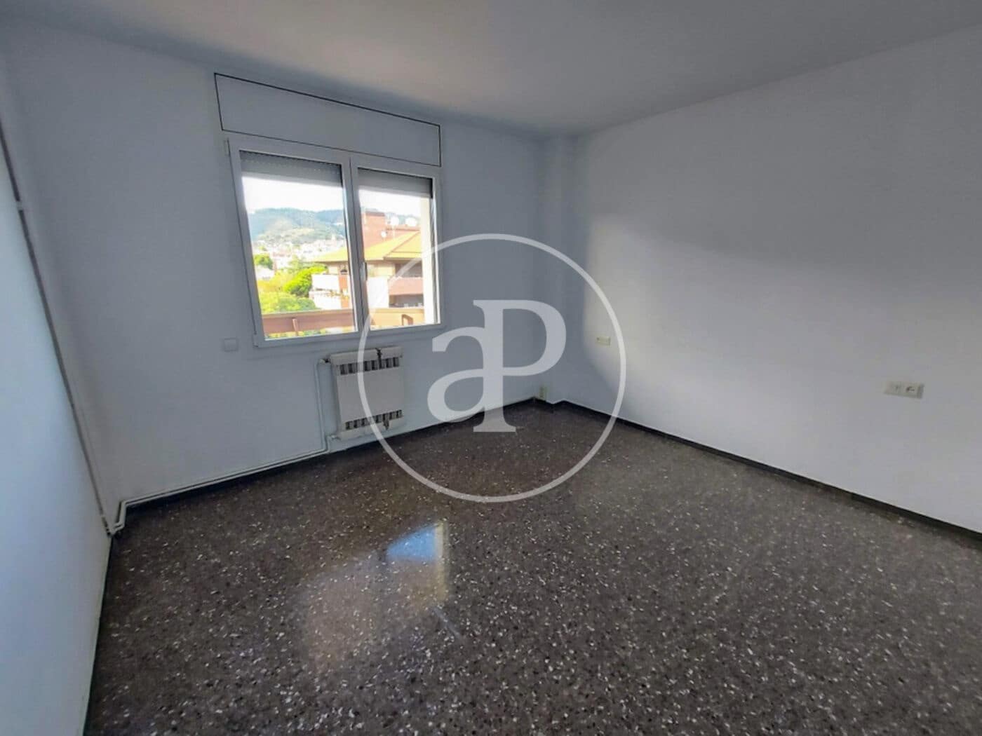 Apartamento de 4 habitaciones en Barcelona ciudad en venta - 720.000 € (Ref: 9970592)