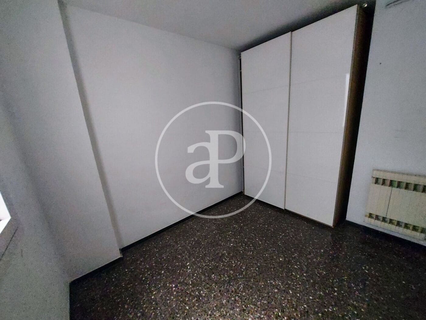Apartamento de 4 habitaciones en Barcelona ciudad en venta - 720.000 € (Ref: 9970592)