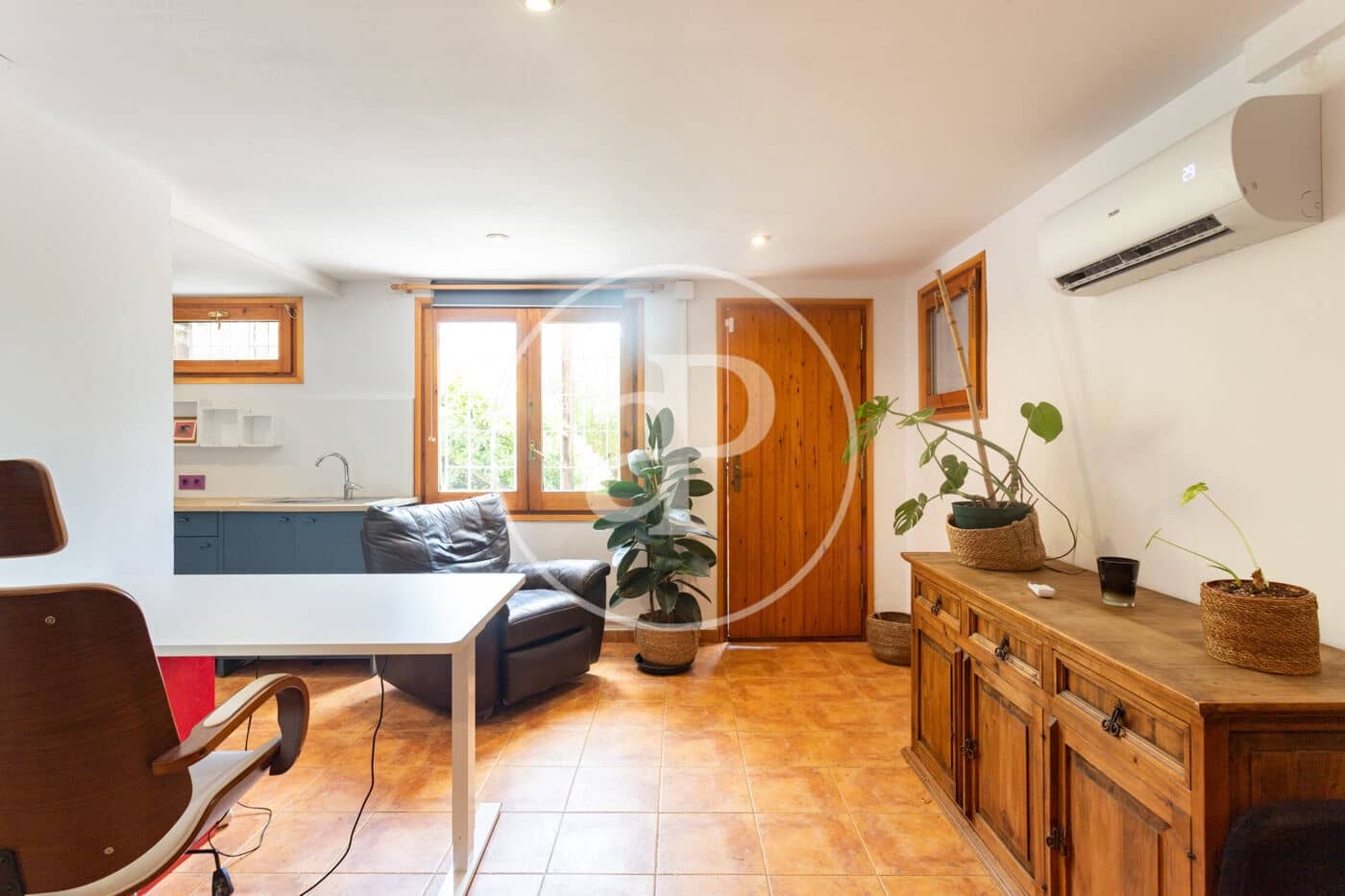 3 soverom Villa til leie i Barcelona by med garasje - € 3 013 (Ref: 9970593)