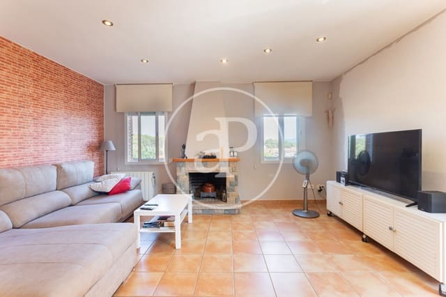 3 soveværelse Villa til salg i Rubí - € 498.000 (Ref: 9970594)