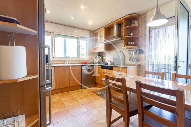 3 soveværelse Villa til salg i Rubí - € 498.000 (Ref: 9970594)