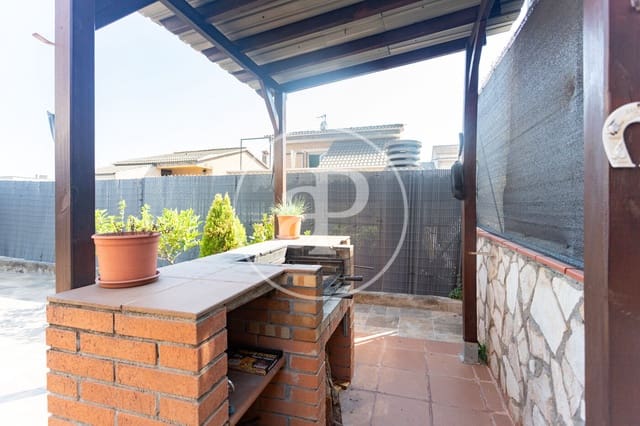 3 soveværelse Villa til salg i Rubí - € 498.000 (Ref: 9970594)